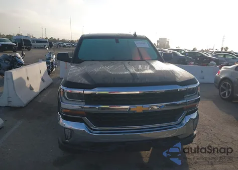 2018 Chevrolet Silverado 1500 1Lt z USA, uszkodzony, nr VIN 3GCPCREC5JG386053